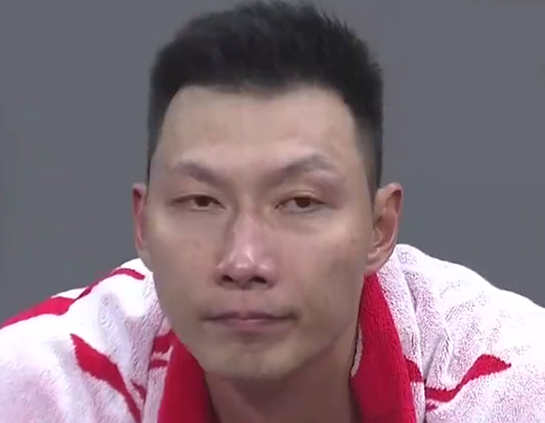 夺冠热门陷入困境,卫冕冠军面临考验的简单介绍 夺冠热门陷入困境,卫冕冠军面临考验的简单介绍