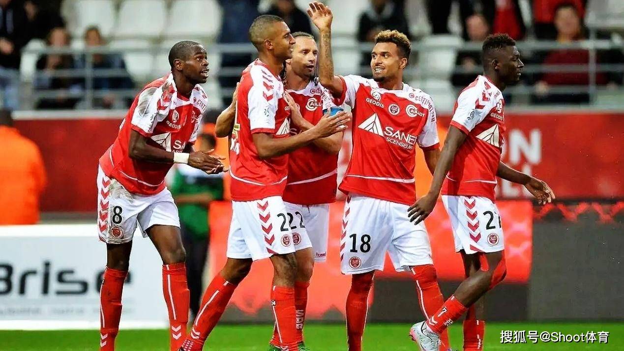 包含兰斯客场不敌南特,保持中游位置的词条 包含兰斯客场不敌南特,保持中游位置的词条