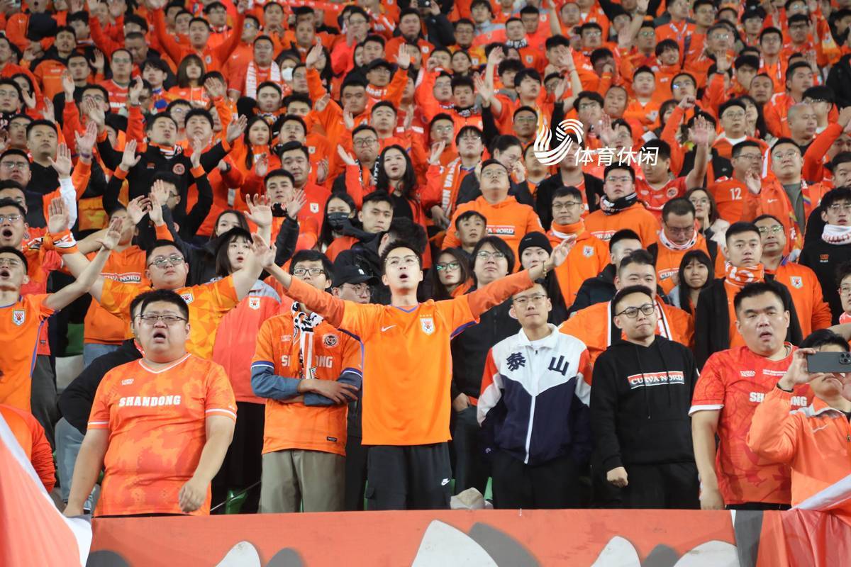 关于一场场精彩的对决，激发球迷无限热情的信息