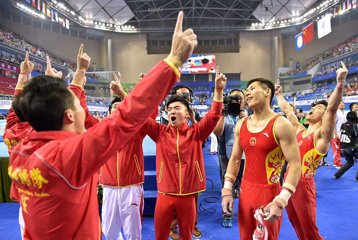 奋力拼搏!运动员们为国争光 奋力拼搏!运动员们为国争光