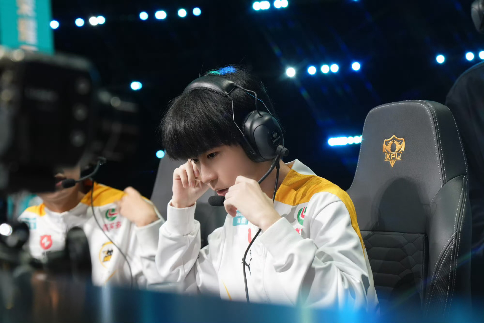 包含狼队后卫受伤退出赛季!球队后防堪忧的词条 包含狼队后卫受伤退出赛季!球队后防堪忧的词条