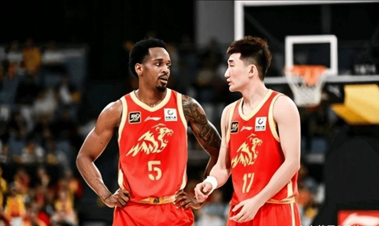 关于对手尝试多种防守策略,仍难以抵挡球队犀利攻势的信息 关于对手尝试多种防守策略,仍难以抵挡球队犀利攻势的信息