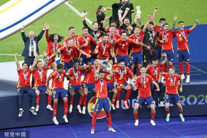 英格兰-战胜法国队成功晋级欧洲杯决赛的简单介绍