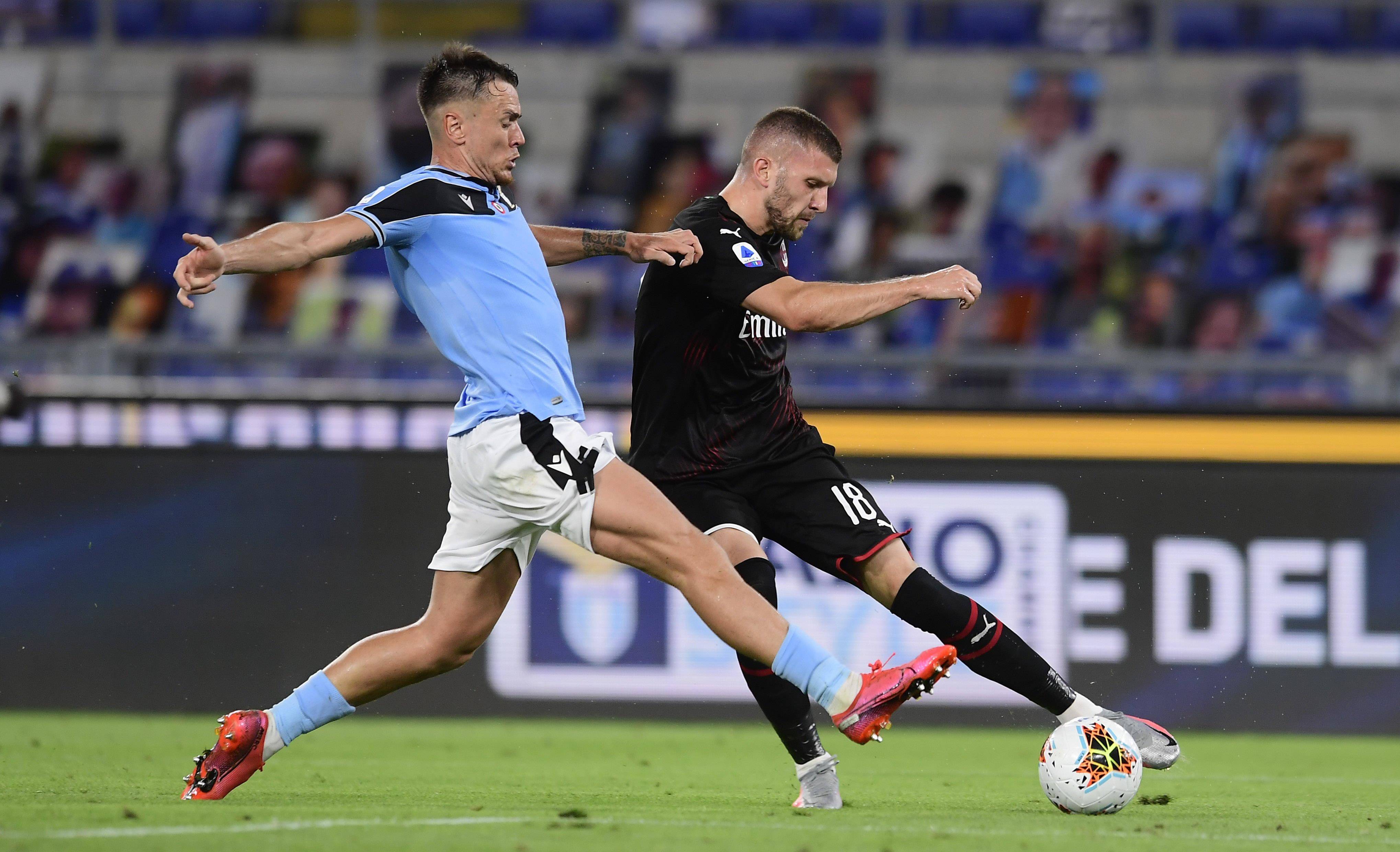 狼队逼平阿斯顿维拉,保持不败 狼队逼平阿斯顿维拉,保持不败