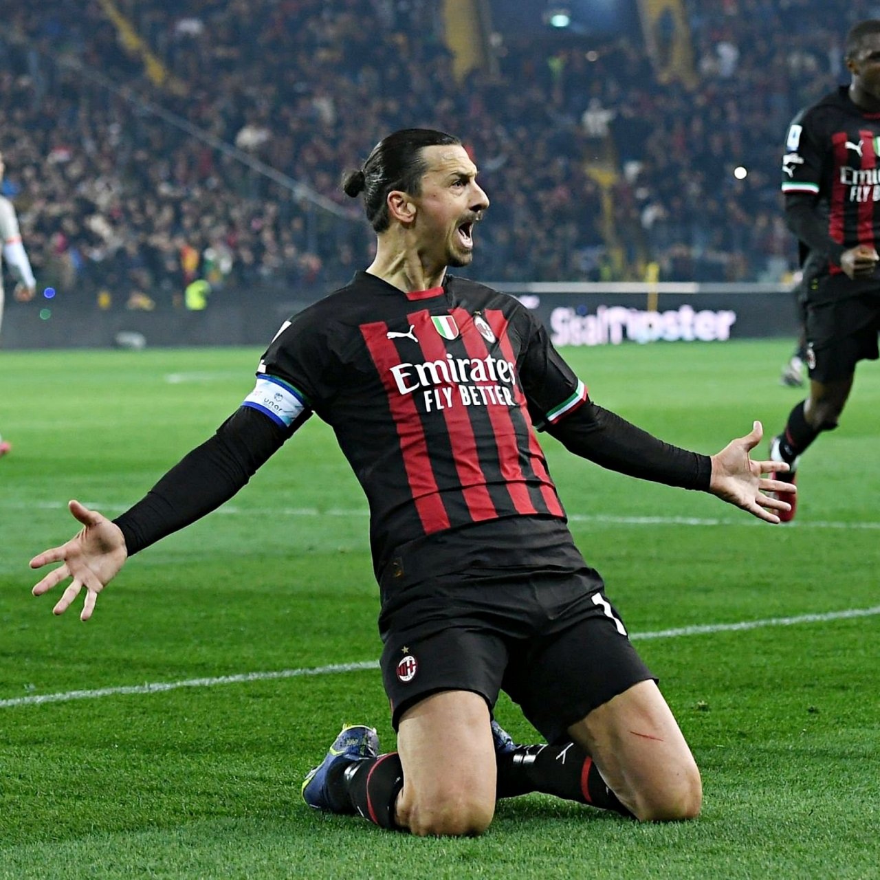 AC米兰客场逆转击败门兴,晋级希望大增 AC米兰客场逆转击败门兴,晋级希望大增