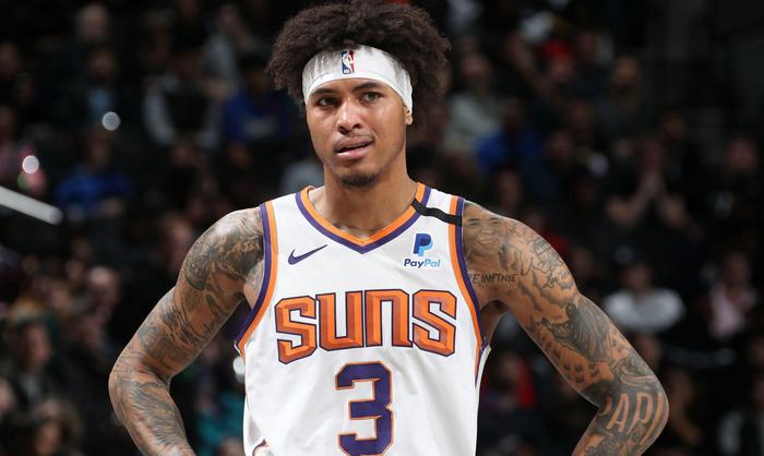 开云体育下载-解约球员收费高昂，引发球迷不满