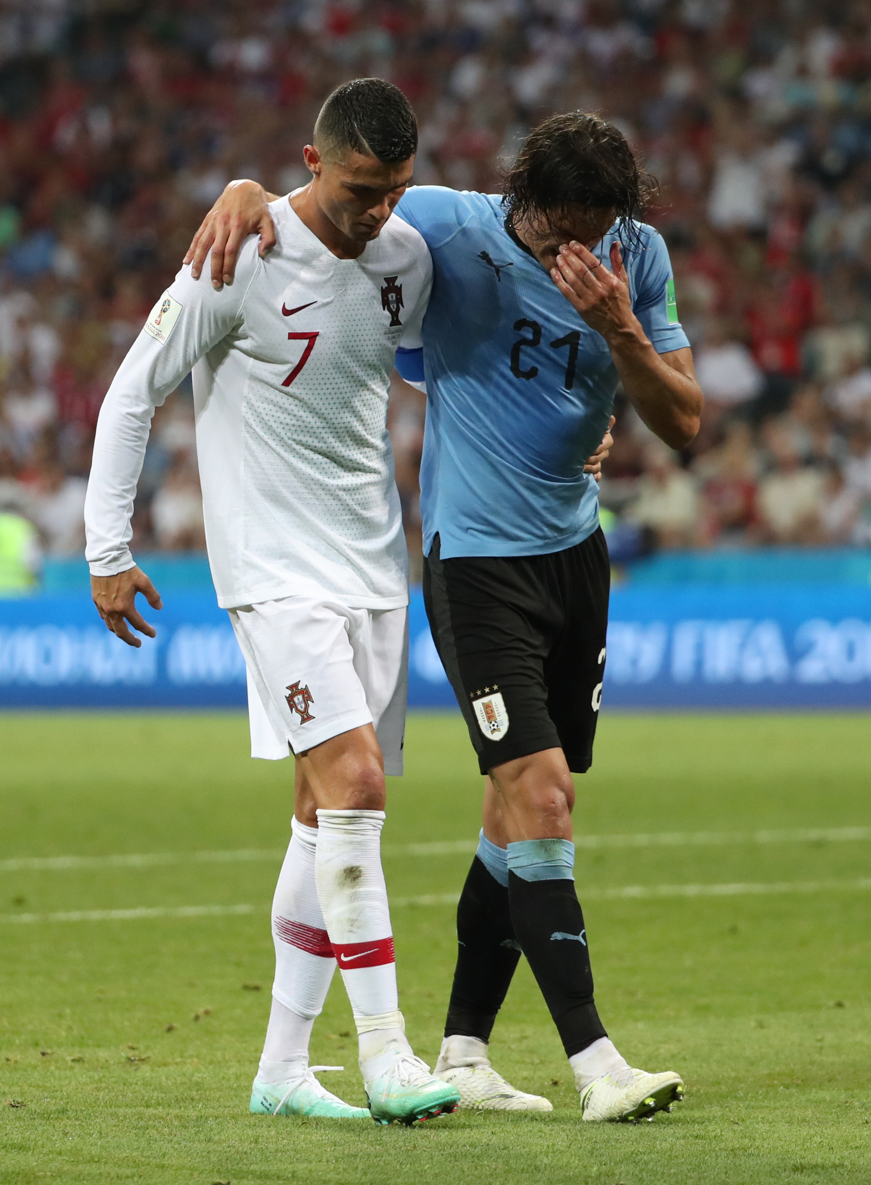 开云体育官方网站-足球场上出现的令人难忘瞬间