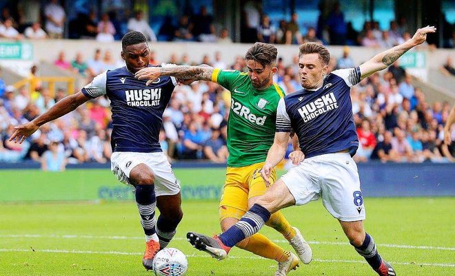 开云体育官方网站-加的夫城击败对手，遭遇连败