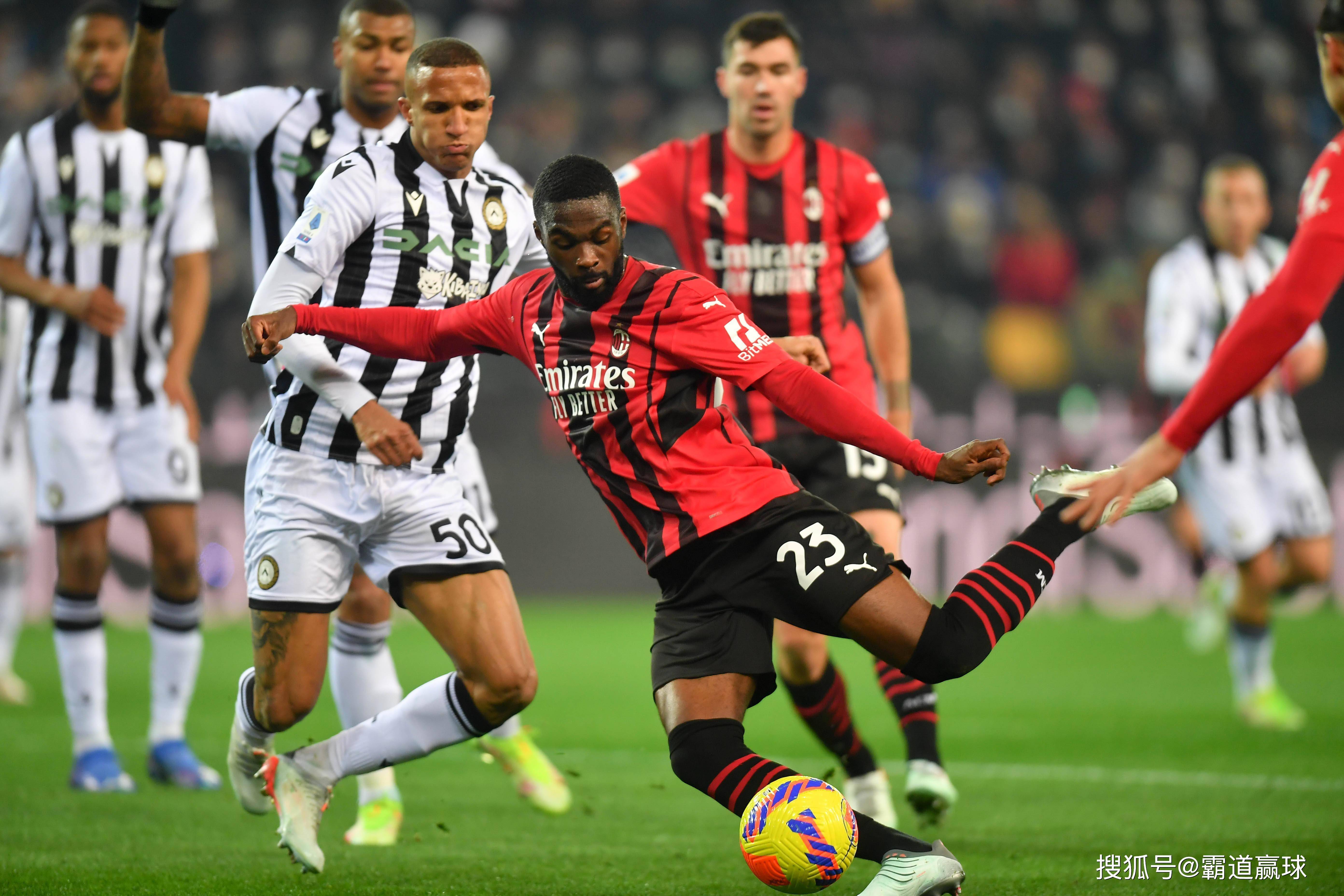 乌迪内斯状态低迷,积极备战此轮比赛 乌迪内斯状态低迷,积极备战此轮比赛