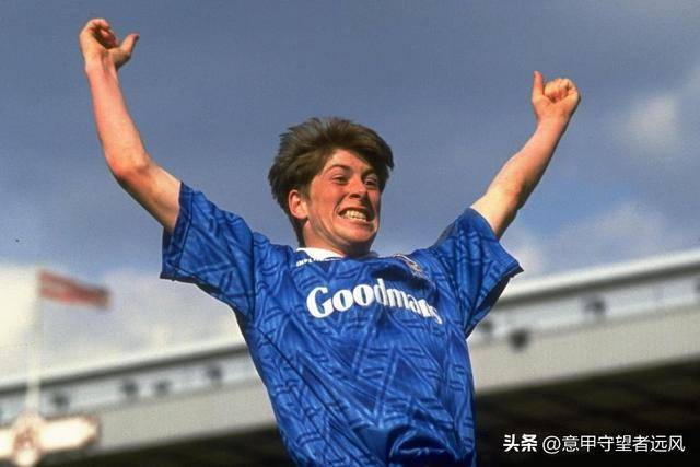 英格兰队表现亮眼，荷兰队意外出局