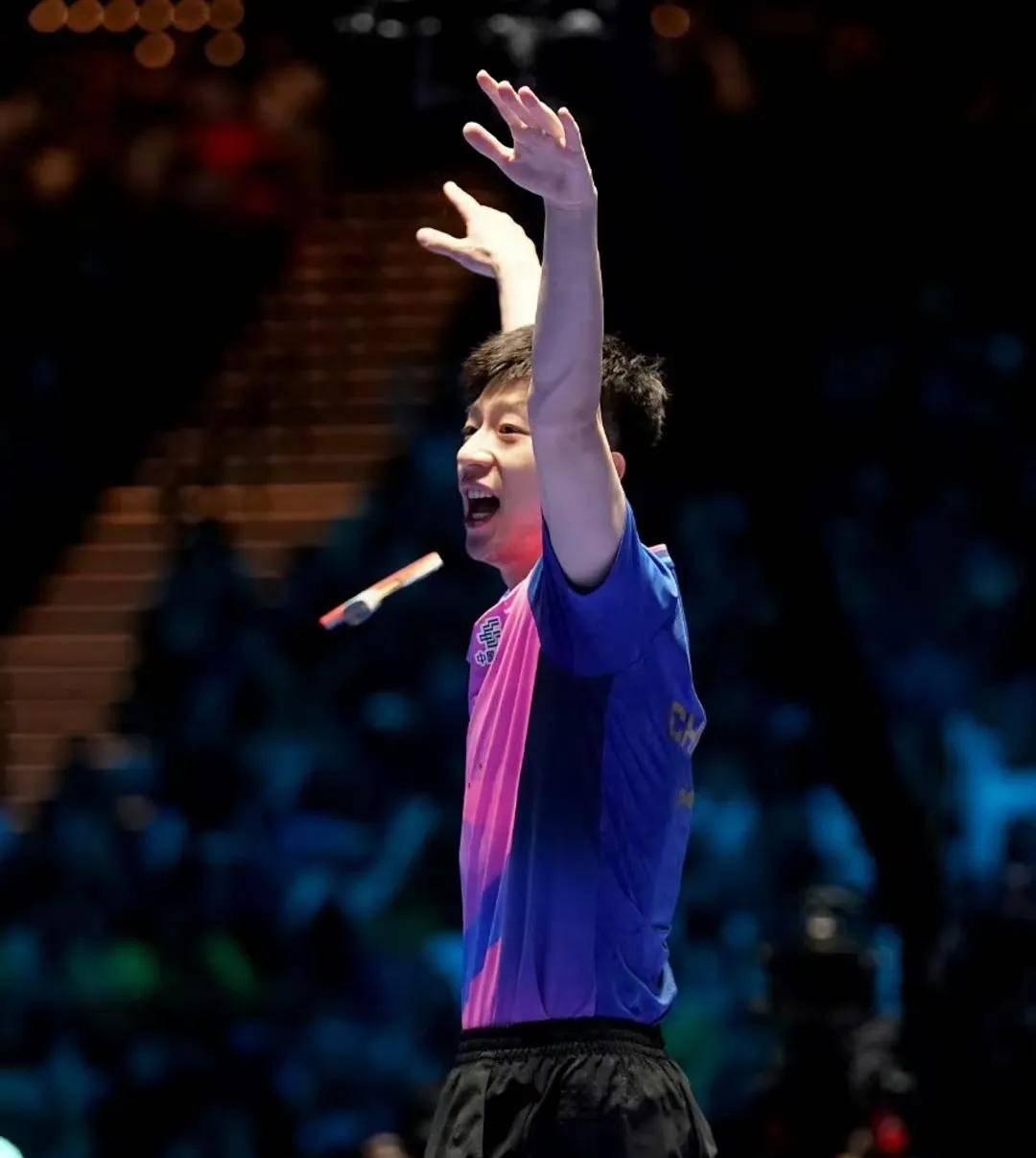 夺冠热门失守,遭遇新晋劲旅逆转淘汰 夺冠热门失守,遭遇新晋劲旅逆转淘汰