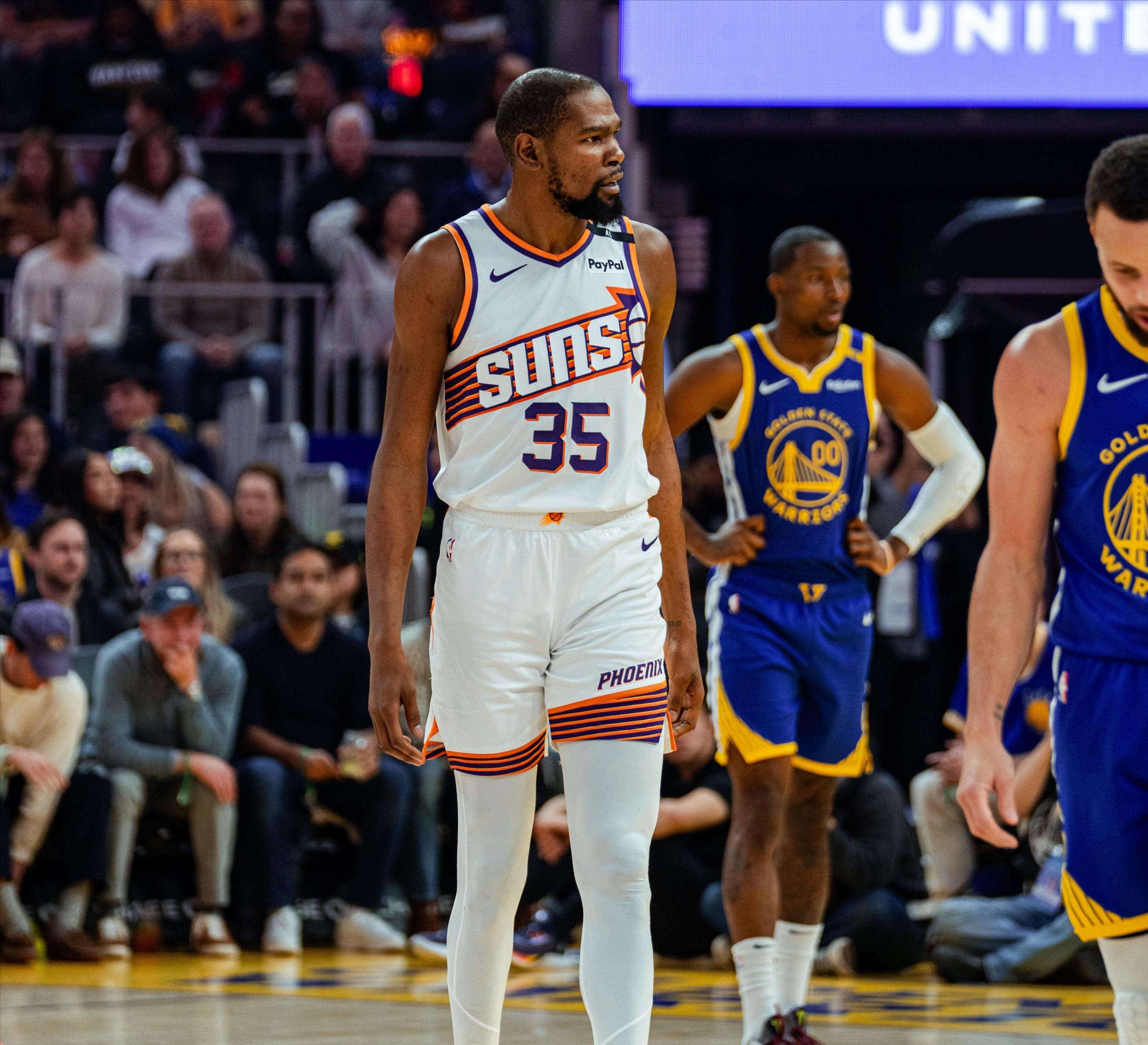 开云体育app-勇士队防守端表现差强人意，教练组加强训练