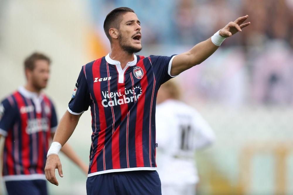 包含克罗托内主场胜平帕尔马,保持不败势头的词条 包含克罗托内主场胜平帕尔马,保持不败势头的词条