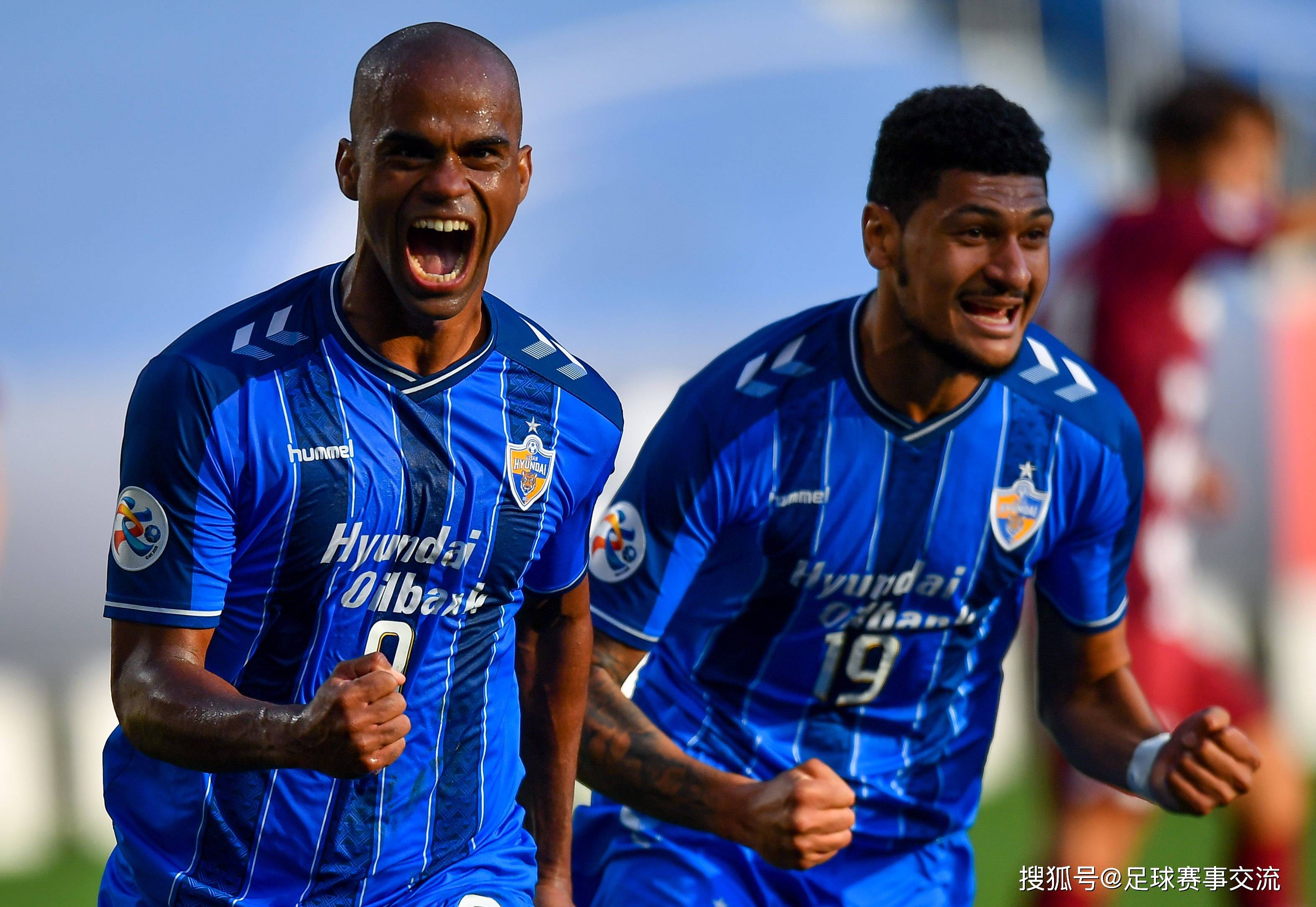 国内足球联赛实力对比,赛场战况激烈 国内足球联赛实力对比,赛场战况激烈