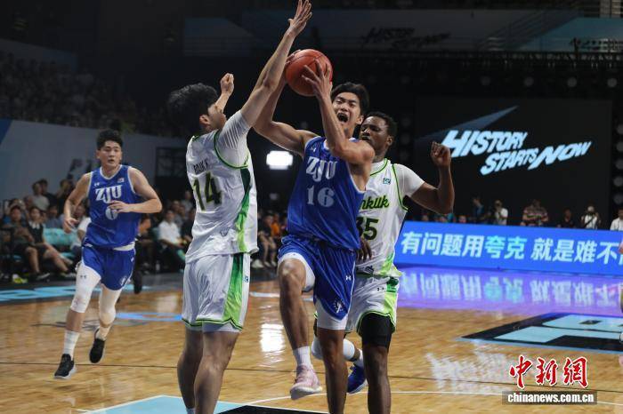 亚洲篮球赛场热闹异常,球迷争相观战的简单介绍 亚洲篮球赛场热闹异常,球迷争相观战的简单介绍