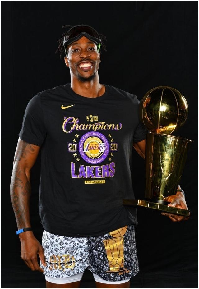 开云体育在线-黄蜂签下霍华德，增强内线力量