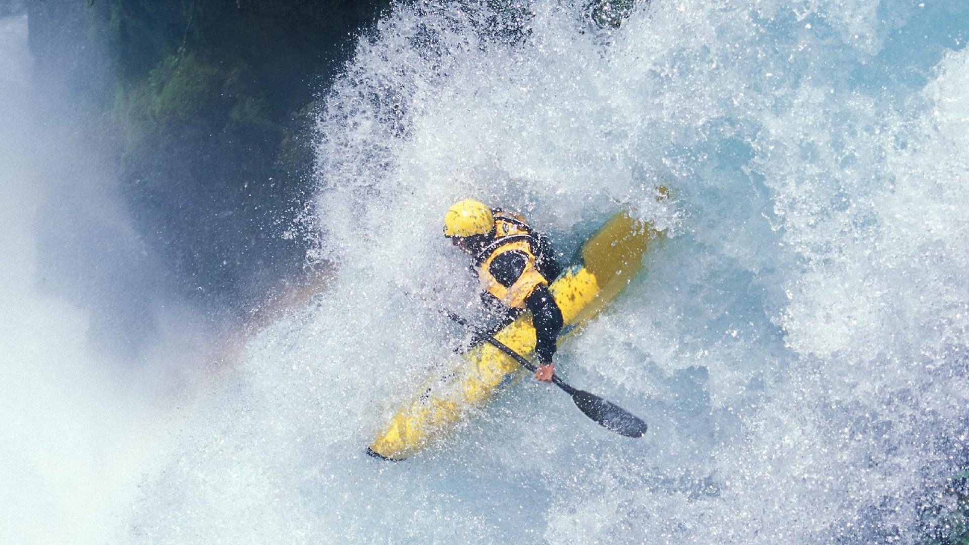 冰与火之歌，当日本队掀翻德国战车，李梓嘉正燃起羽坛新焰火